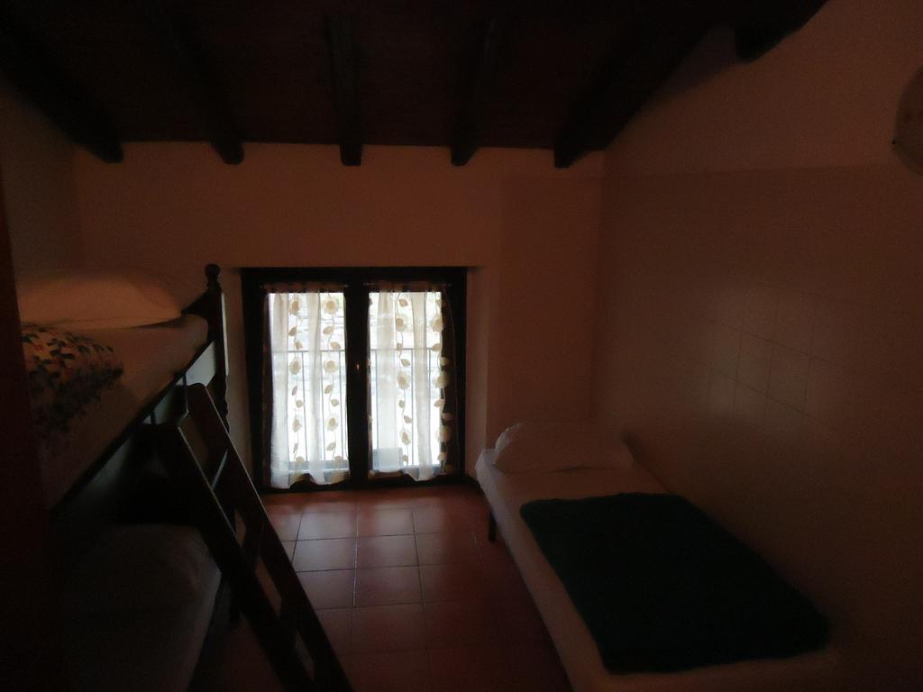 Hostel Rifugio Alpetto Di Torno Sormano Exterior foto