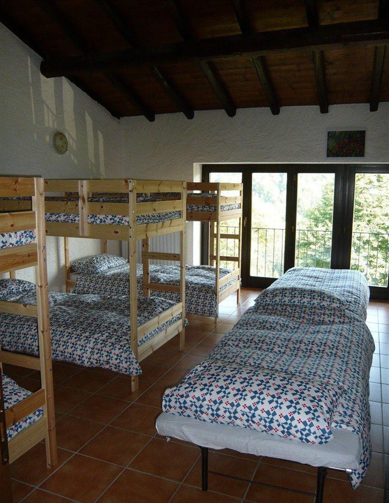 Hostel Rifugio Alpetto Di Torno Sormano Exterior foto